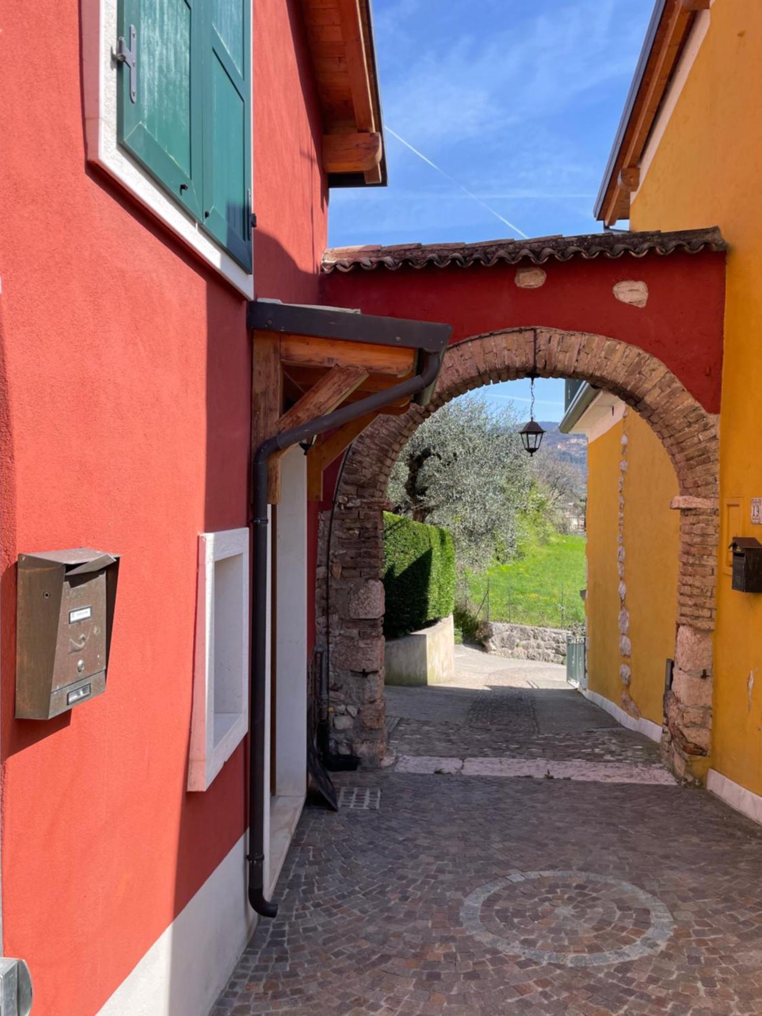Relais Fontana Rosa B&B Wellness Caprino Veronese Kültér fotó